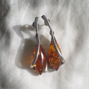 Stunning amber & sterling silver drop earrings